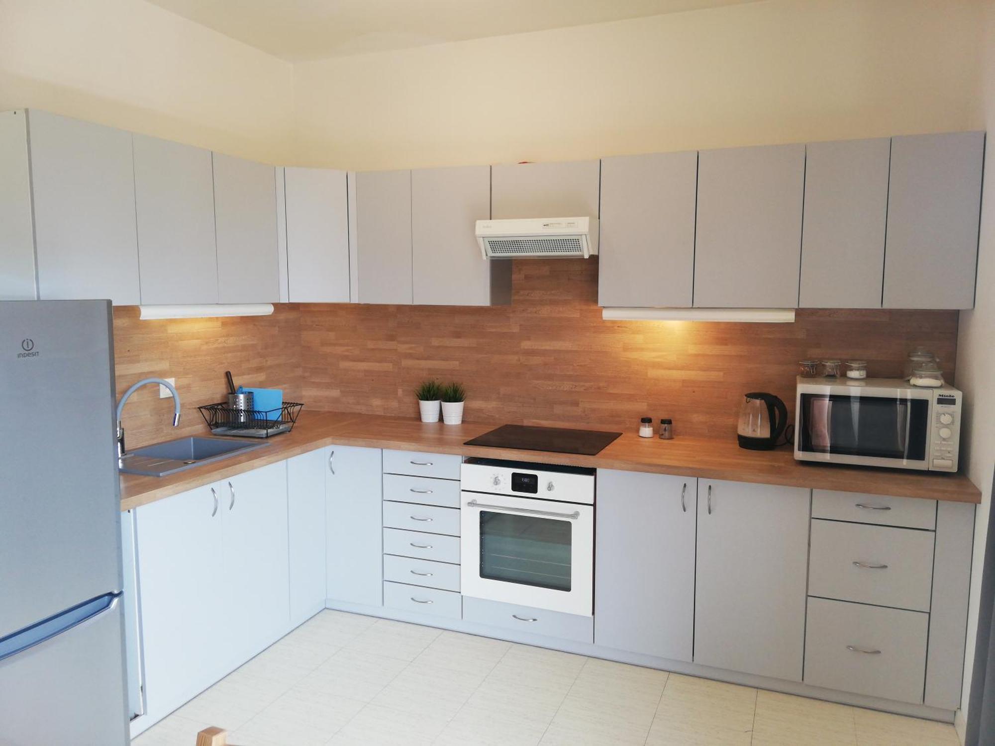 Apartament Na Deptaku W Lecznej Leczna Exterior photo