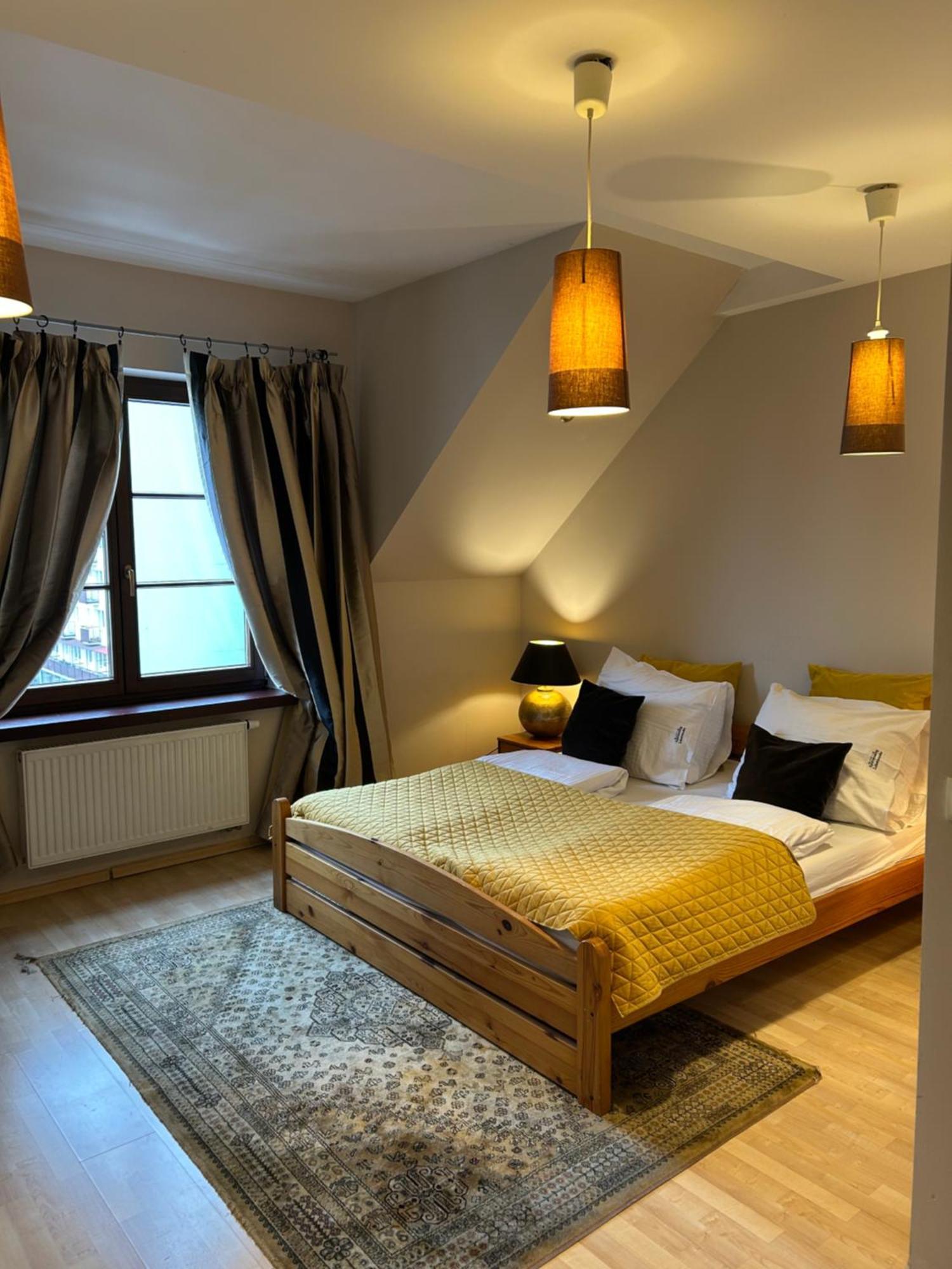 Apartament Na Deptaku W Lecznej Leczna Exterior photo